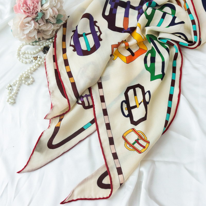 Silk Wool Scarf Large Triangle - Pashmina Wrap Large บทวิจารณ์และราคา