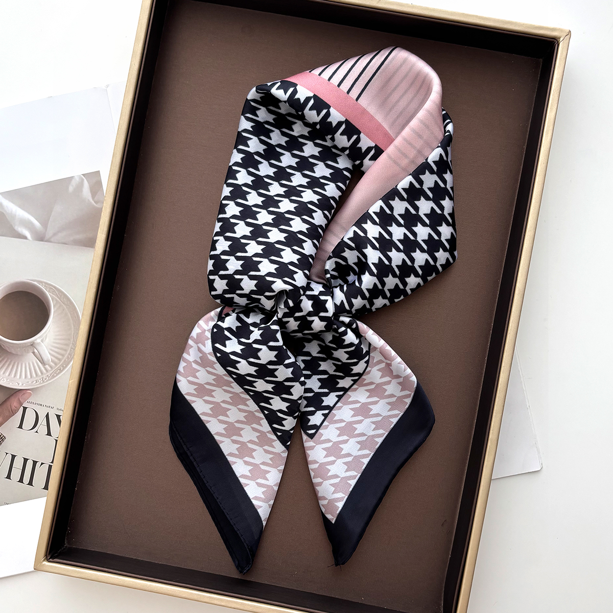 New Printed Square Scarf For W - Scarf Silk Square บทวิจารณ์และราคา
