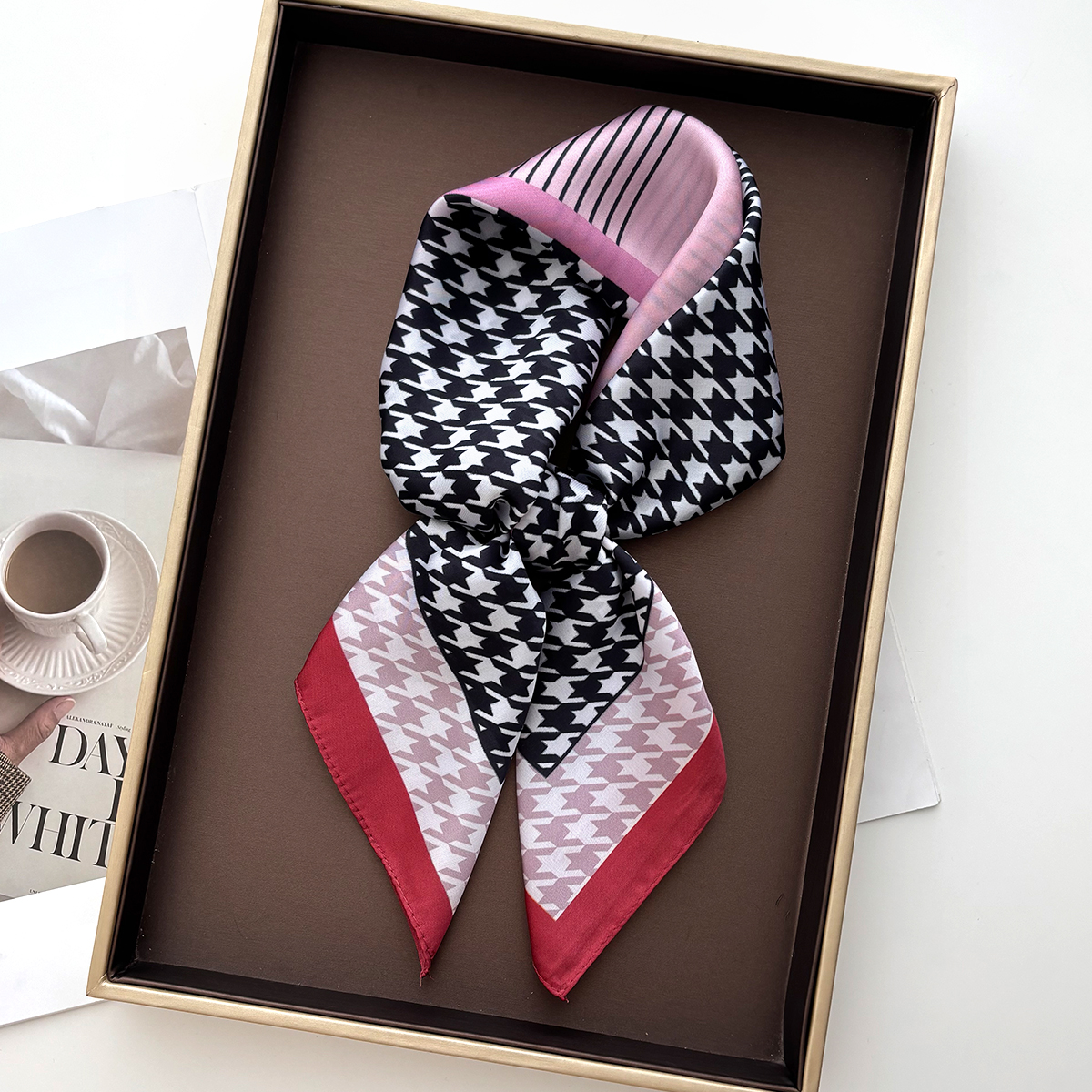 New Printed Square Scarf For W - Scarf Silk Square บทวิจารณ์และราคา