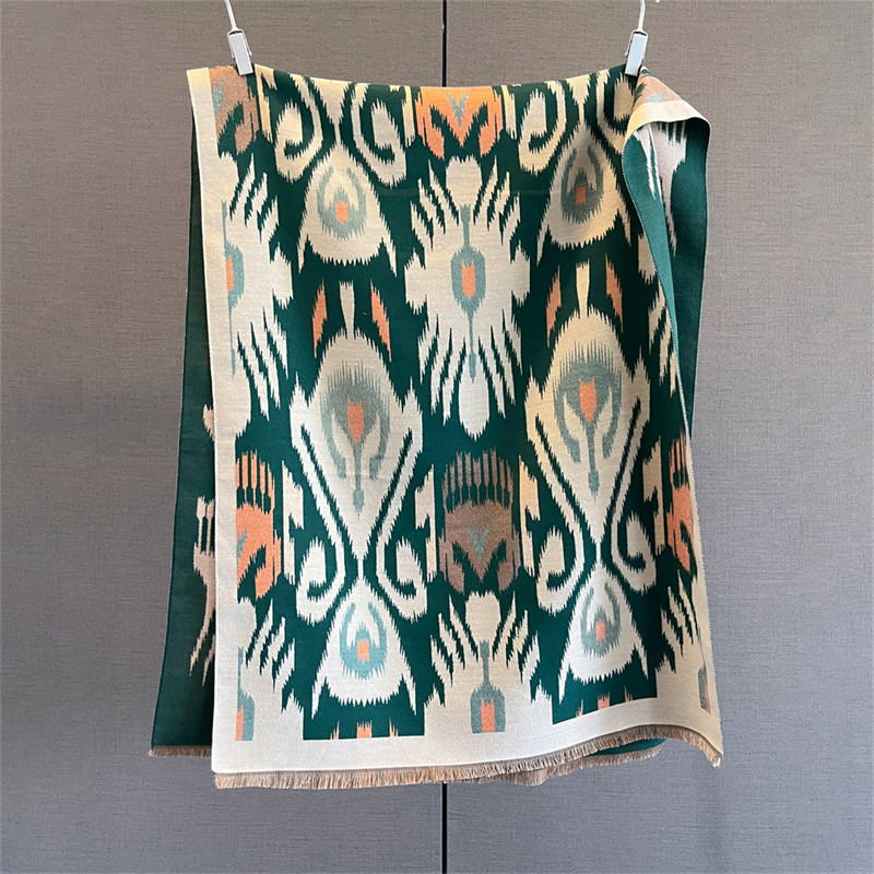 2025 Brand Warm Cashmere Ponch - Woven Scarf Blanket บทวิจารณ์และราคา