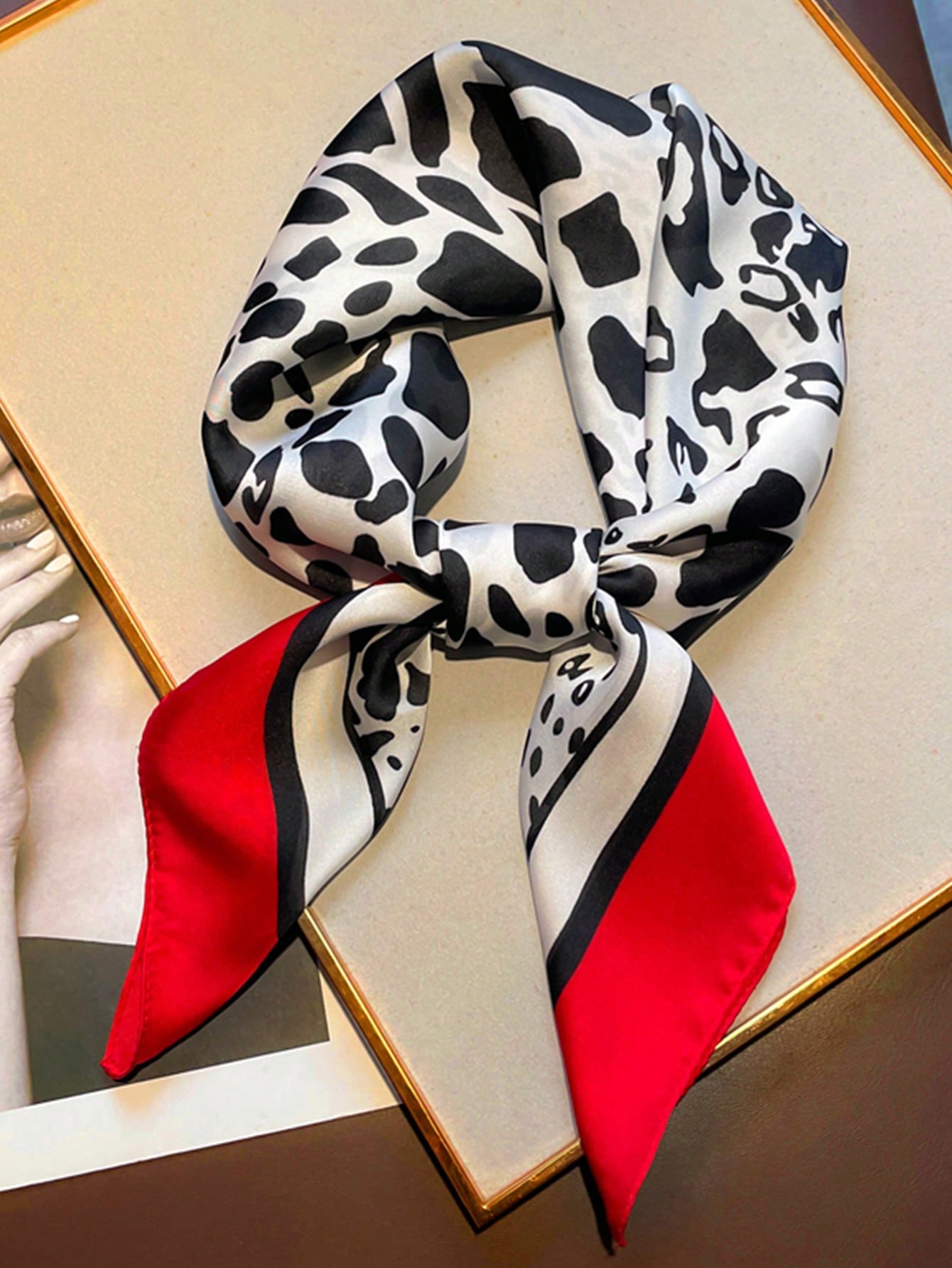 1pc Faux Silk Retro Leopard Pr - Bandana Cotton บทวิจารณ์และราคา