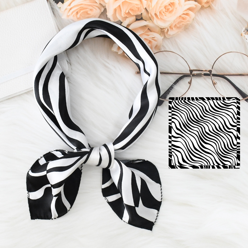 Luxury Design Print Silk Squar - Scarf Silk Square บทวิจารณ์และราคา