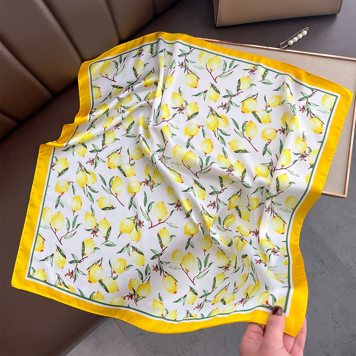 2025 New Yellow Lemon Print Sq - Scarf Silk Square บทวิจารณ์และราคา
