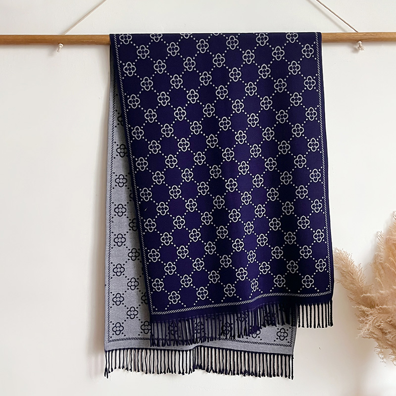 Brands Jacquard Design Winter  - Woven Scarf Blanket บทวิจารณ์และราคา